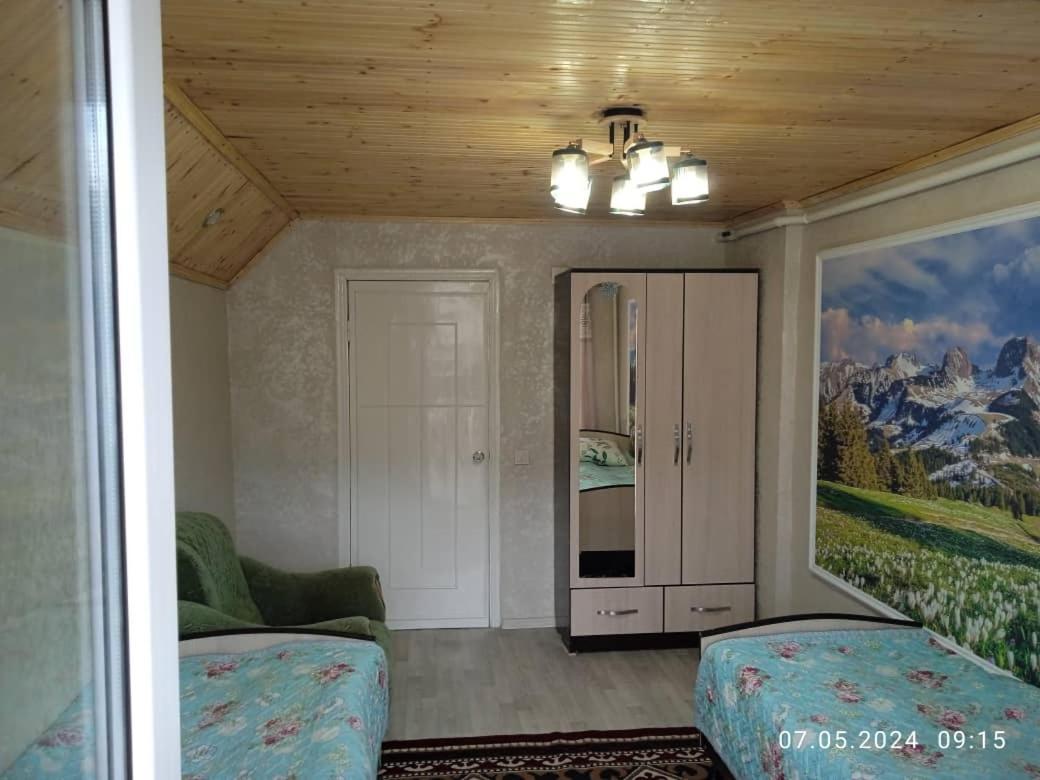 Syimyk Guest House Jyrgalan Extérieur photo